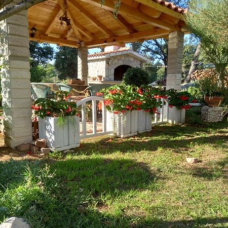 Apartments Makaus Kampor Dış mekan fotoğraf