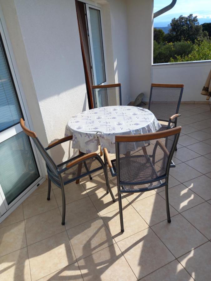 Apartments Makaus Kampor Dış mekan fotoğraf