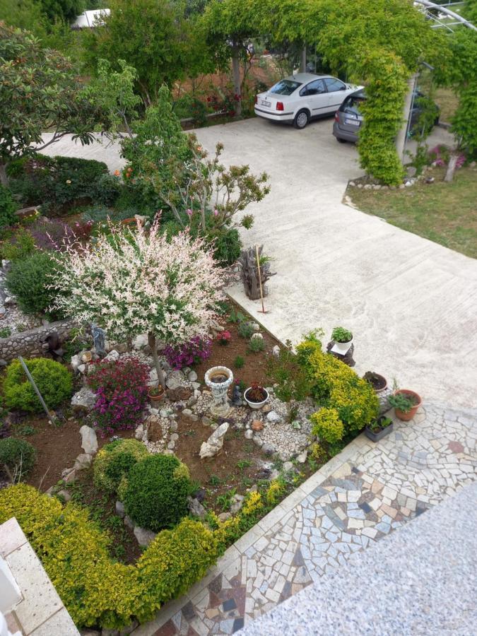 Apartments Makaus Kampor Dış mekan fotoğraf