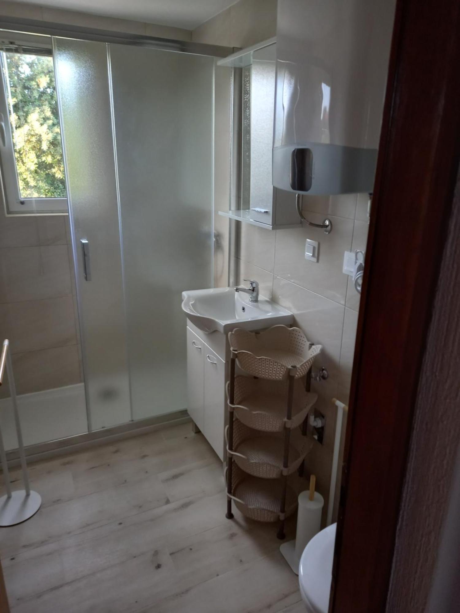 Apartments Makaus Kampor Dış mekan fotoğraf